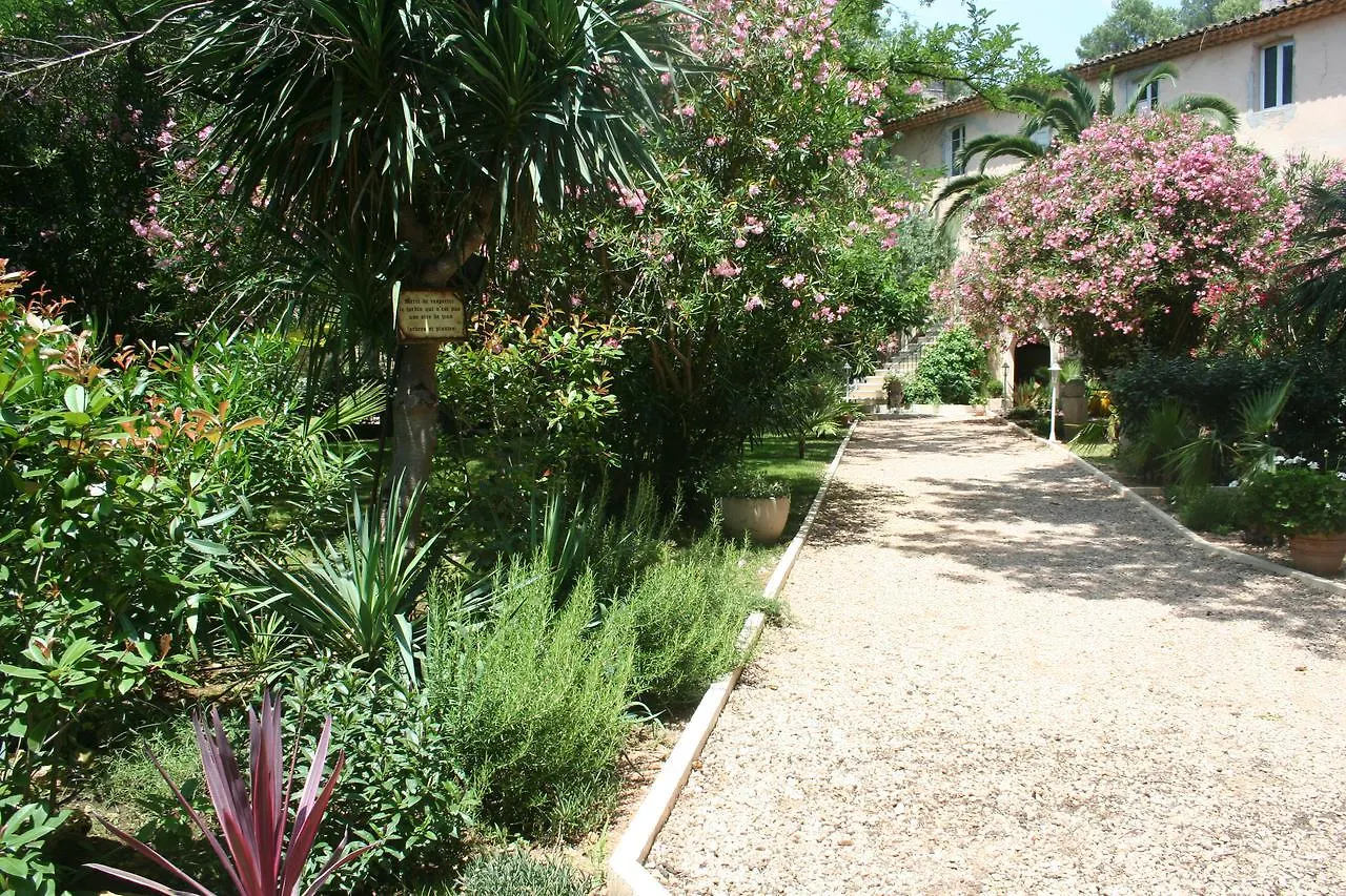 Auberge De Pachoquin Meounes-les-Montrieux Frankreich