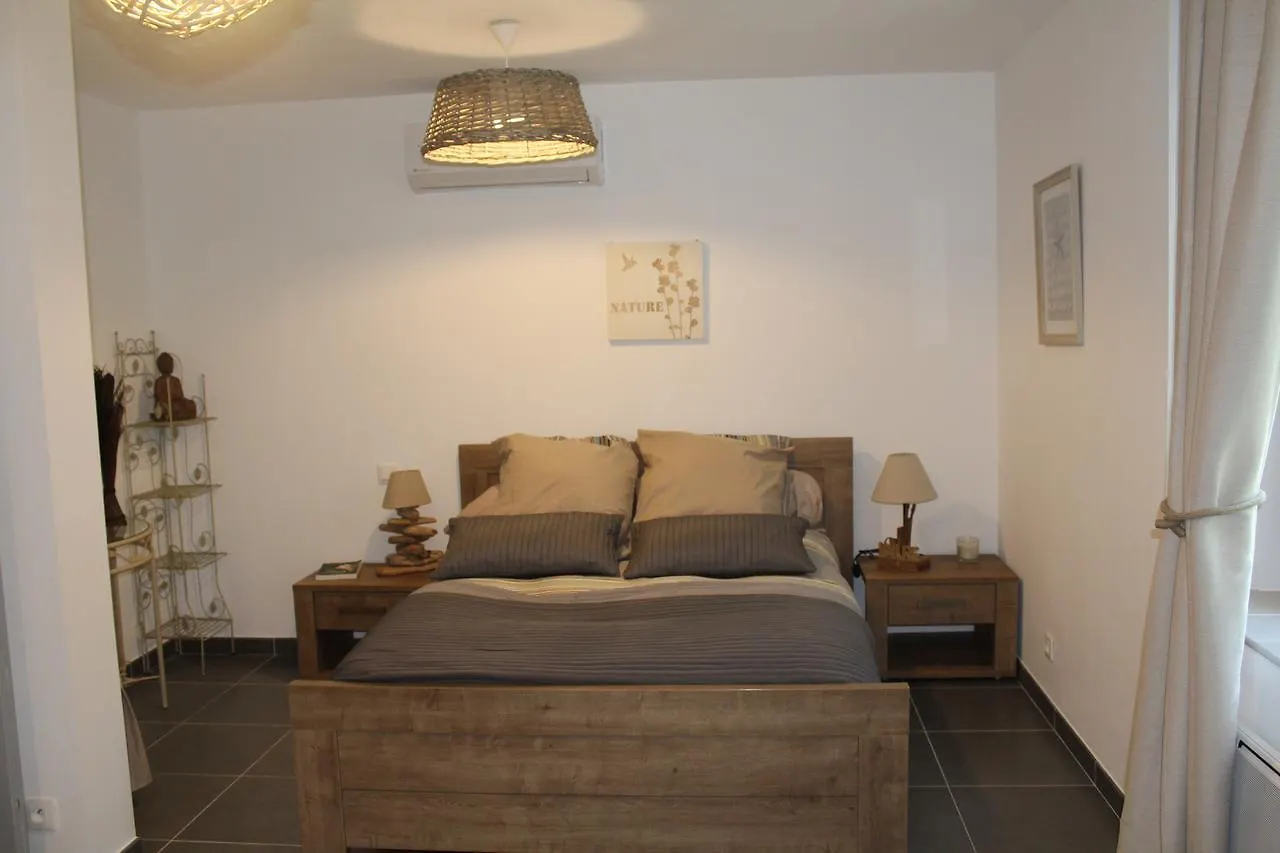 Auberge De Pachoquin Meounes-les-Montrieux Gasthof