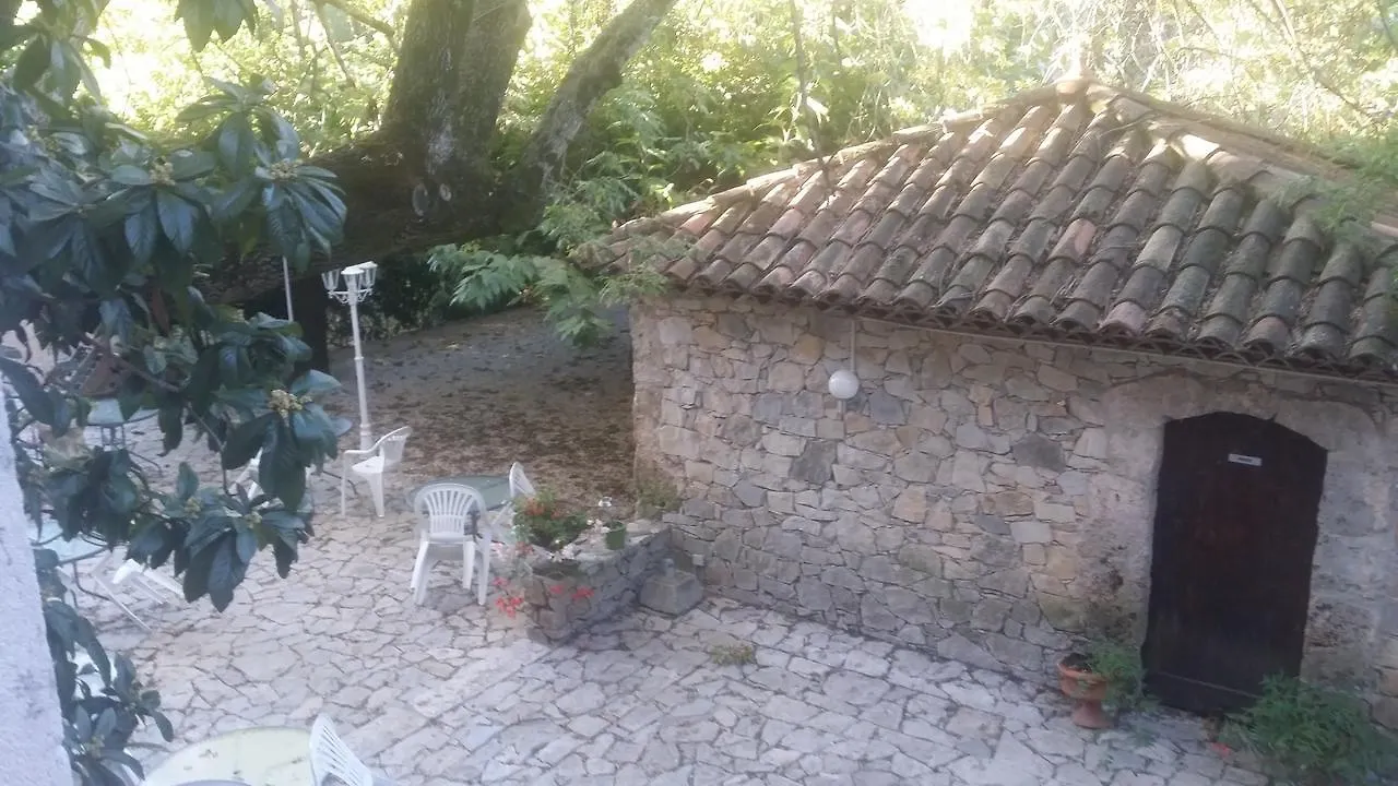 Auberge De Pachoquin Meounes-les-Montrieux Gasthof